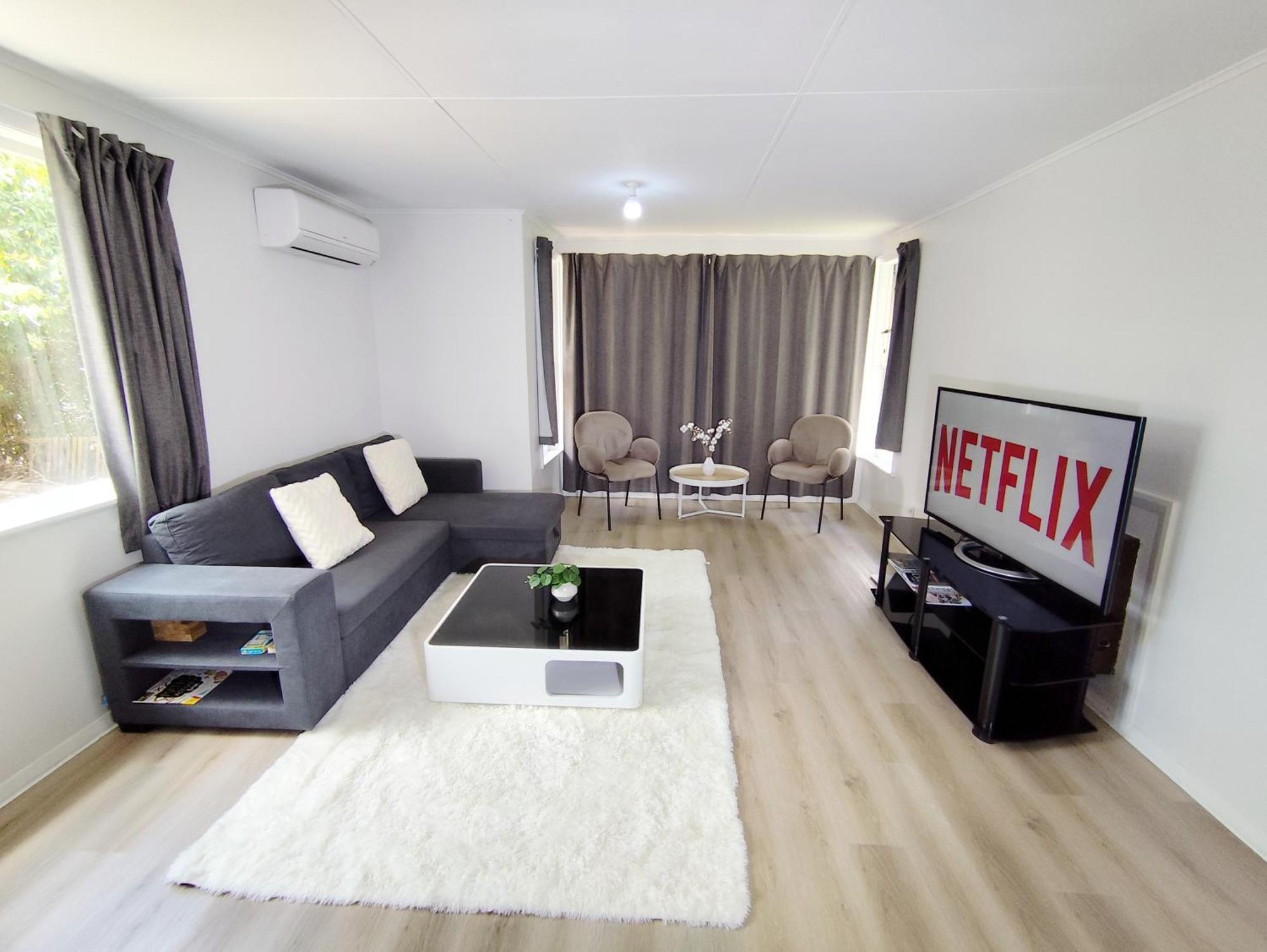 3-Bedroom House-Big Yard- Netflix Hamilton Exterior foto